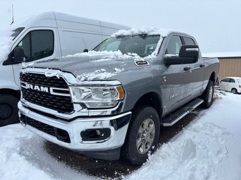 Used 2024 RAM 2500 Big Horn image 3