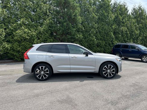 Certified 2025 Volvo XC60 B5 Ultra AWD/4WD image 2