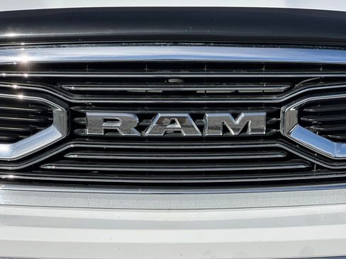 Used 2016 RAM 1500 Limited image 44