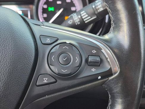 Used 2019 Buick Envision Essence AWD/4WD image 10