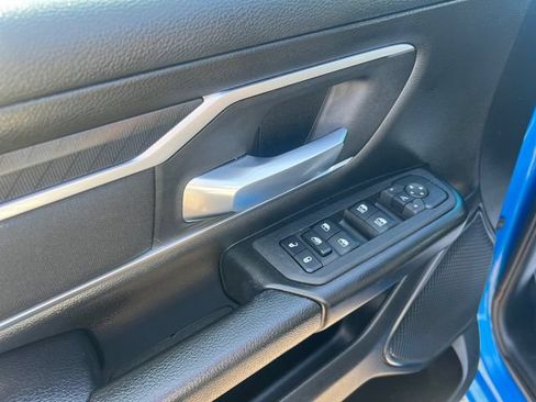 Used 2025 RAM 1500 Big Horn AWD/4WD image 11