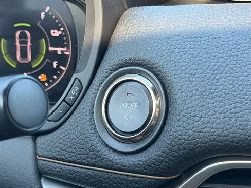 Used 2024 MAZDA CX-90 Plug-In Hybrid w/ Preferred image 32