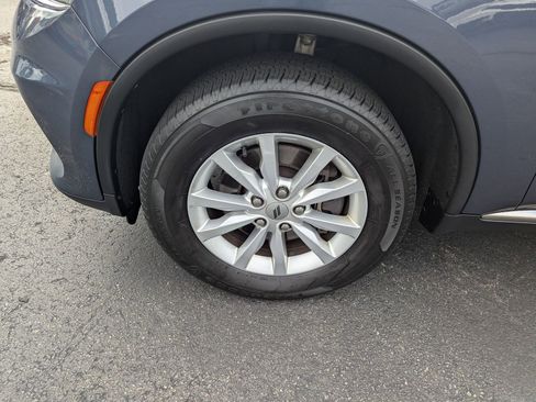 Used 2021 Dodge Durango SXT w/ 3rd Row Seating Group image 24