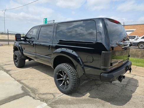 Used 2016 Ford F250 Platinum image 9