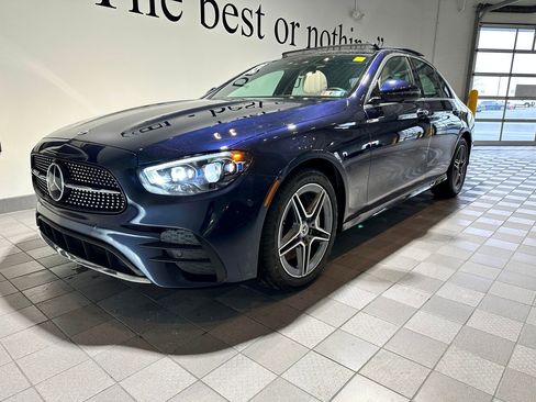 Used 2023 Mercedes-Benz E 350 4MATIC Sedan image 8