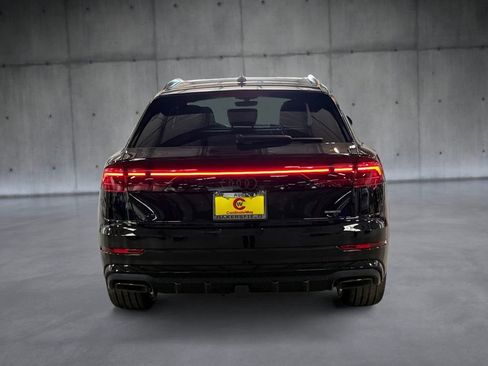 New 2026 Audi Q8 Premium Plus AWD/4WD image 4