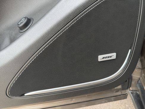 Used 2019 Buick Envision Premium w/ Driver Confidence Package image 27