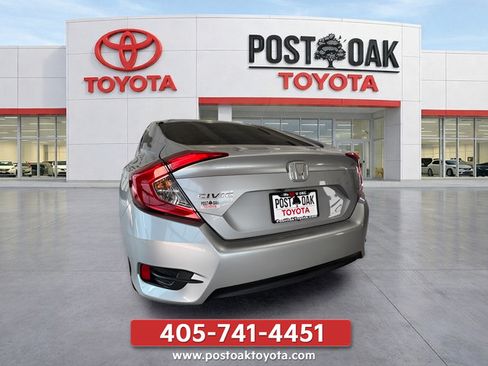 Used 2018 Honda Civic LX image 8