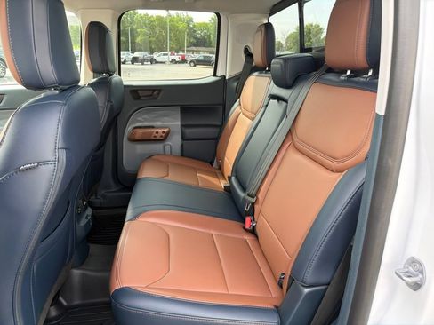 Used 2024 Ford Maverick Lariat AWD/4WD image 13