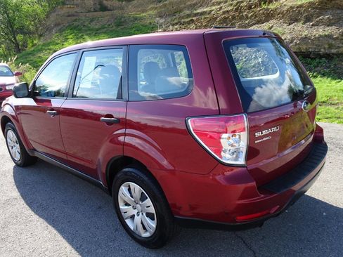 Used 2012 Subaru Forester 2.5X AWD/4WD image 8