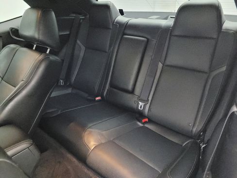 Used 2018 Dodge Challenger GT image 18