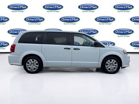 Used 2019 Dodge Grand Caravan SE image 9