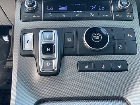 Certified 2022 Hyundai Palisade SEL w/ Premium Package FWD image 17