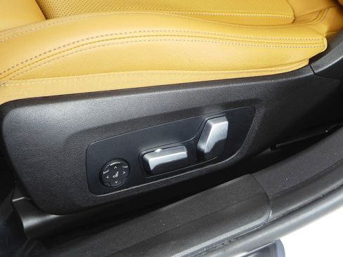 Used 2023 BMW 330e 330e iPerformance w/ Driving Assistance Package image 23