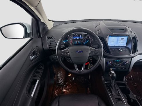 Used 2018 Ford Escape SEL FWD image 17