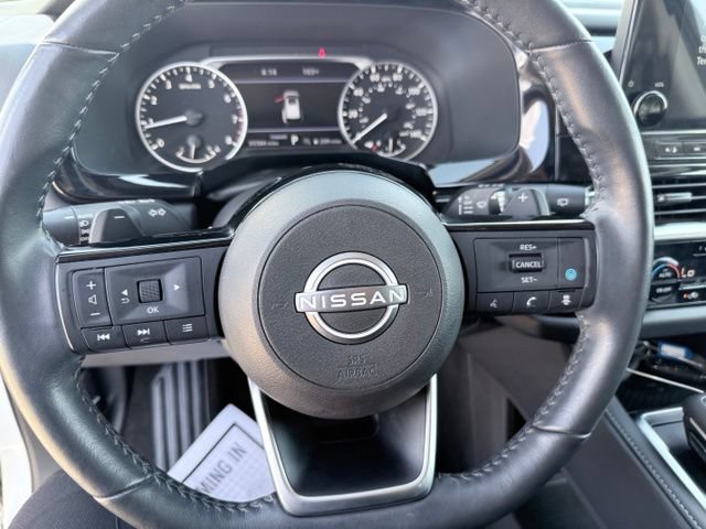 Used 2023 Nissan Pathfinder SL w/ SL Premium Package FWD image 12