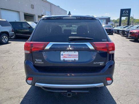 Used 2018 Mitsubishi Outlander GT AWD/4WD image 4