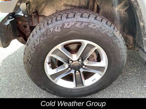 Used 2020 Jeep Wrangler Unlimited Sahara w/ Cold Weather Group AWD/4WD image 12