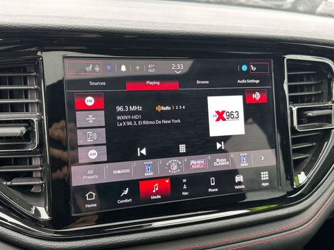 Used 2024 Dodge Durango GT image 27