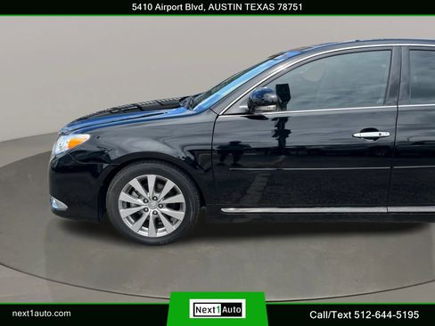 Used 2011 Toyota Avalon Limited FWD image 12