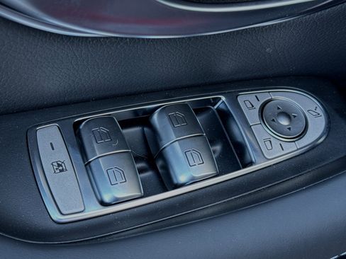 Used 2024 Mercedes-Benz AMG GT 43 image 13