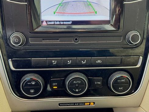 Used 2017 Volkswagen Passat 1.8T S image 18