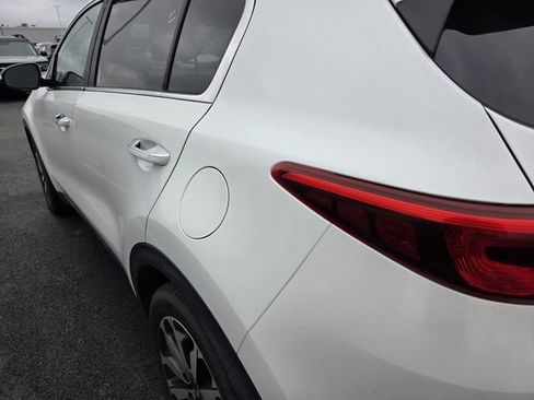 Used 2017 Kia Sportage EX w/ EX Premium Package FWD image 8
