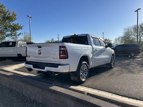 Used 2021 RAM 1500 Limited image 3