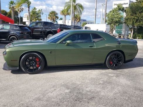 Used 2023 Dodge Challenger SRT Hellcat image 4