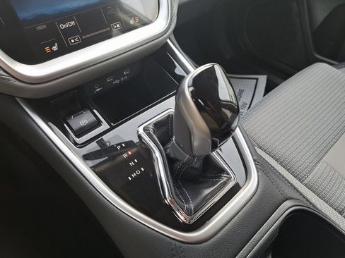 Certified 2021 Subaru Outback Premium image 16