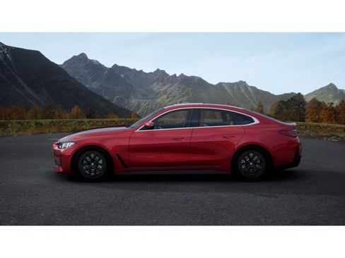 New 2026 BMW i4 eDrive40 RWD image 4