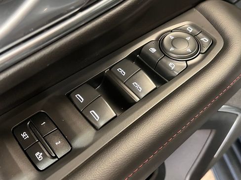 Used 2022 Chevrolet Tahoe RST w/ Luxury Package image 34