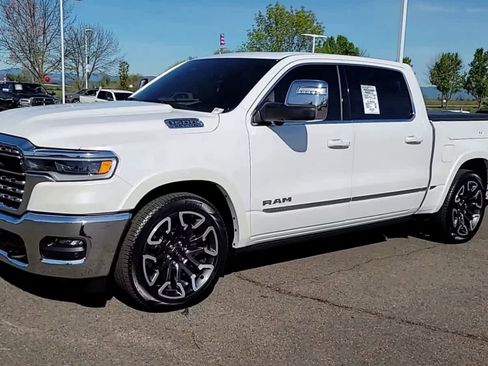 Used 2025 RAM 1500 Limited AWD/4WD image 4