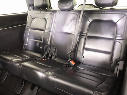 Certified 2024 Lincoln Navigator Reserve image 14