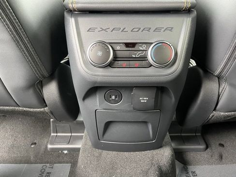 New 2026 Ford Explorer Tremor w/ Tremor Convenience Package image 19