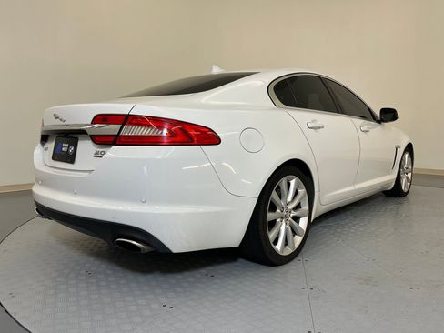 Used 2013 Jaguar XF 3.0 image 9