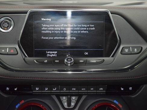 Used 2020 Chevrolet Blazer RS AWD/4WD image 32
