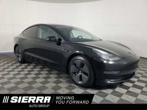 Used 2021 Tesla Model 3 Long Range AWD/4WD image 1