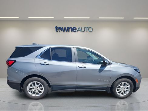 Used 2024 Chevrolet Equinox LT w/ LPO, Floor Liner Package AWD/4WD image 8