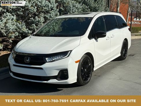 Used 2025 Honda Odyssey Sport-L image 2