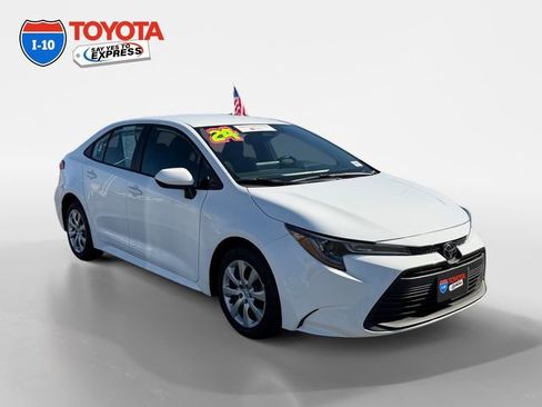 Certified 2024 Toyota Corolla LE image 7