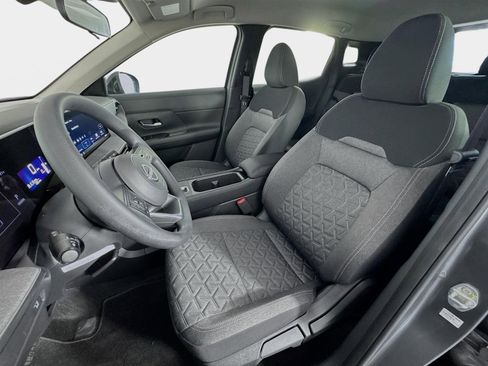 New 2026 Nissan Kicks SV image 11