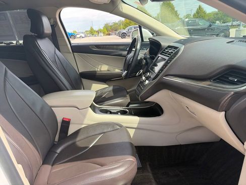 Used 2017 Lincoln MKC Reserve AWD/4WD image 11