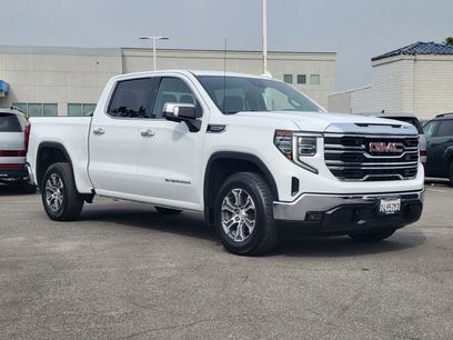 Used 2025 GMC Sierra 1500 SLT