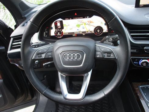 Used 2018 Audi Q7 3.0T Prestige w/ Prestige Package AWD/4WD image 20