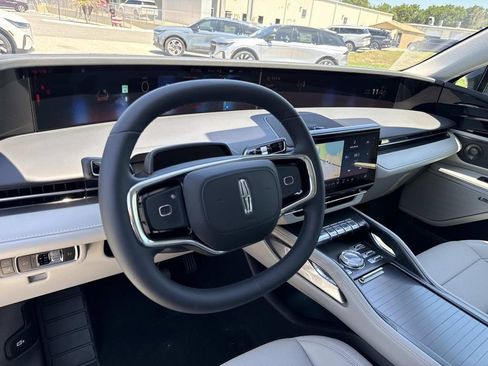 New 2026 Lincoln Nautilus Premier w/ Equipment Group 102A AWD/4WD image 34