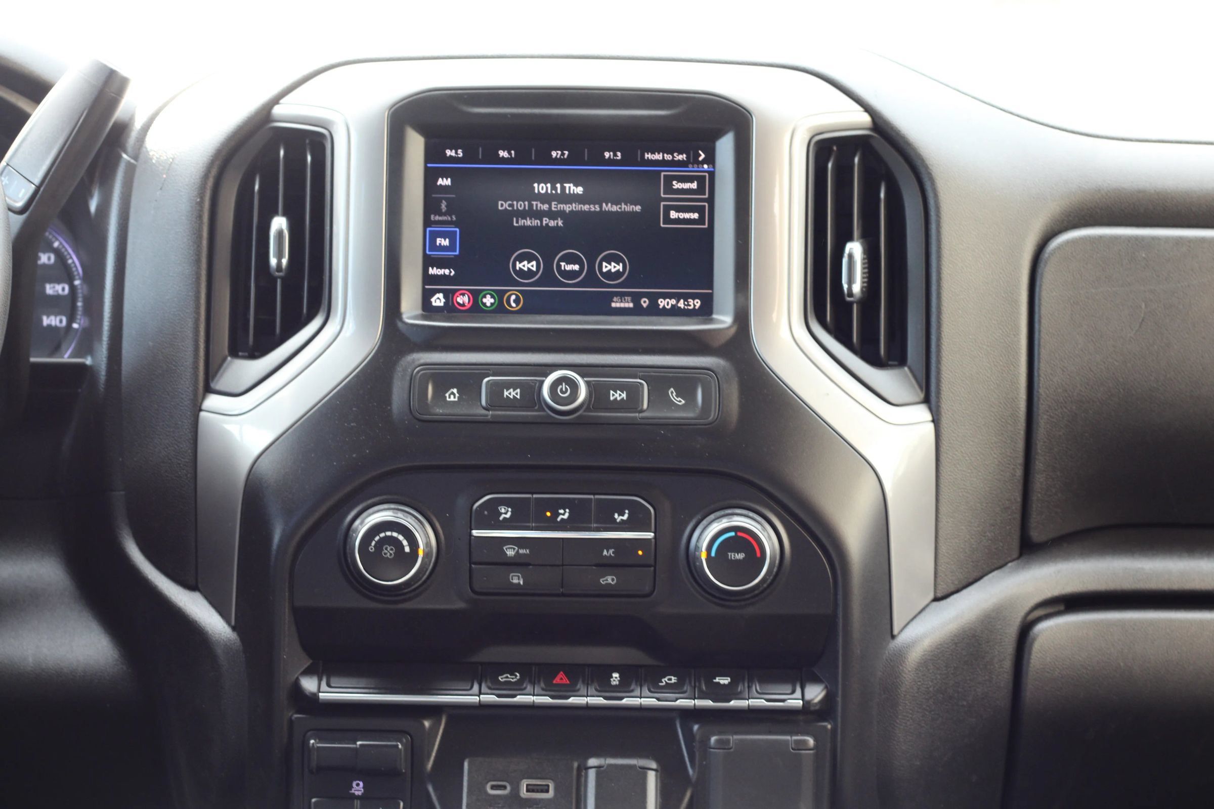 Used 2021 Chevrolet Silverado 2500 W/T w/ WT Fleet Convenience Package RWD image 17