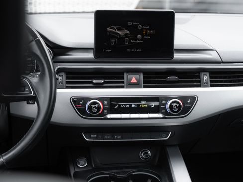 Used 2017 Audi A4 2.0T Premium w/ Convenience Package image 12