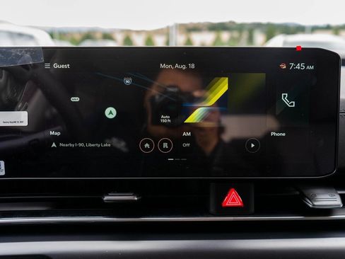 New 2026 Kia Carnival LX FWD image 22