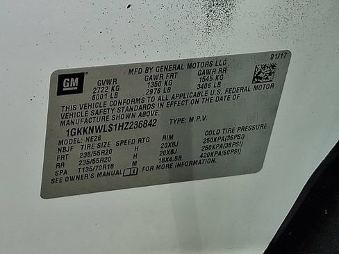 Used 2017 GMC Acadia SLT AWD/4WD image 29